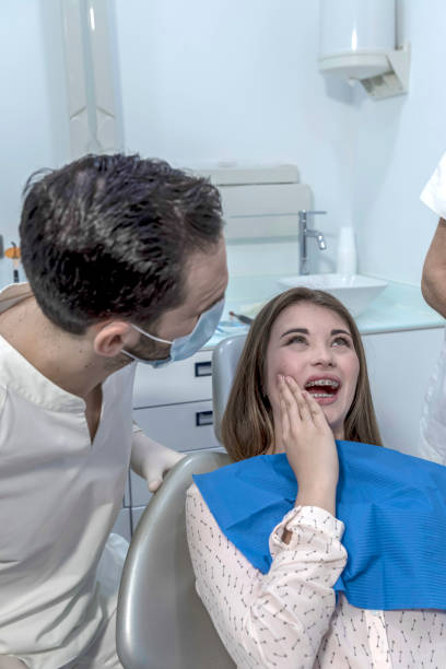 Best Emergency Dental Care for Broken or Chipped Teeth in Hillsboro, OH